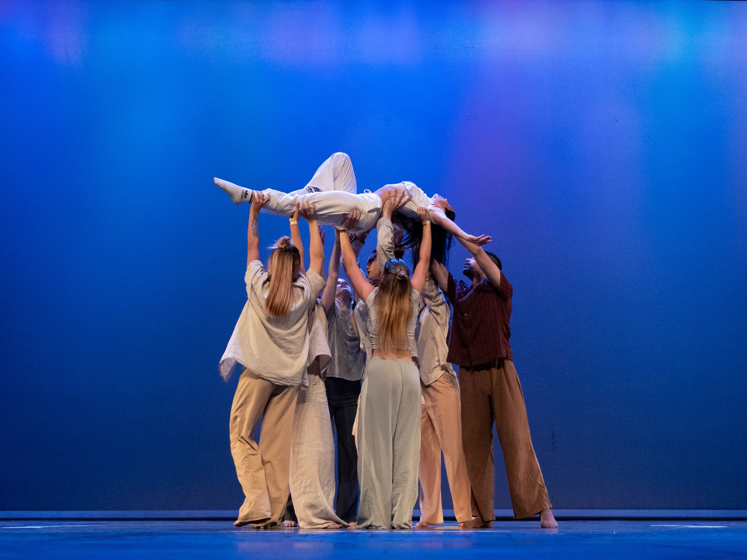 Photo concours chorégraphique de danse « TooMuchSauce » à Cannes.