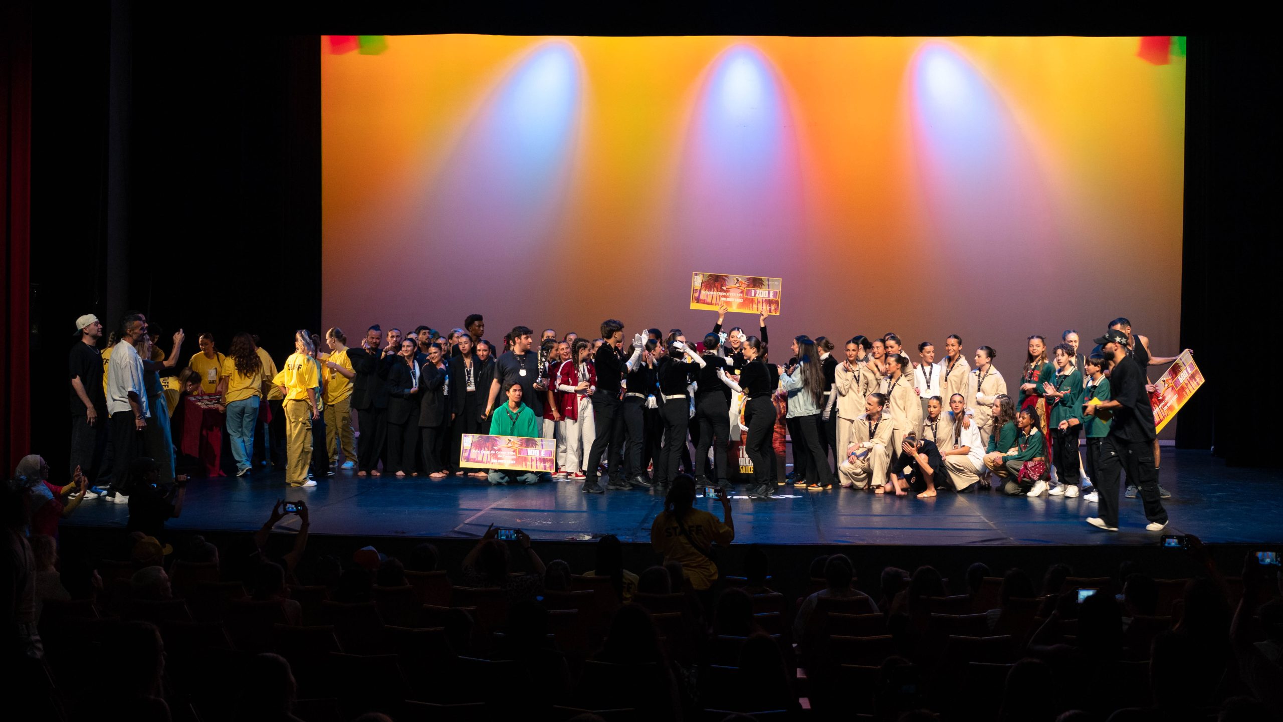 Photo concours chorégraphique de danse « TooMuchSauce » à Cannes.